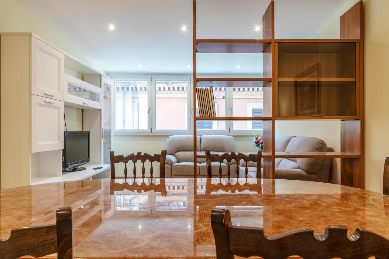 روما Termini Station Elegant And Roomy Apartment المظهر الخارجي الصورة