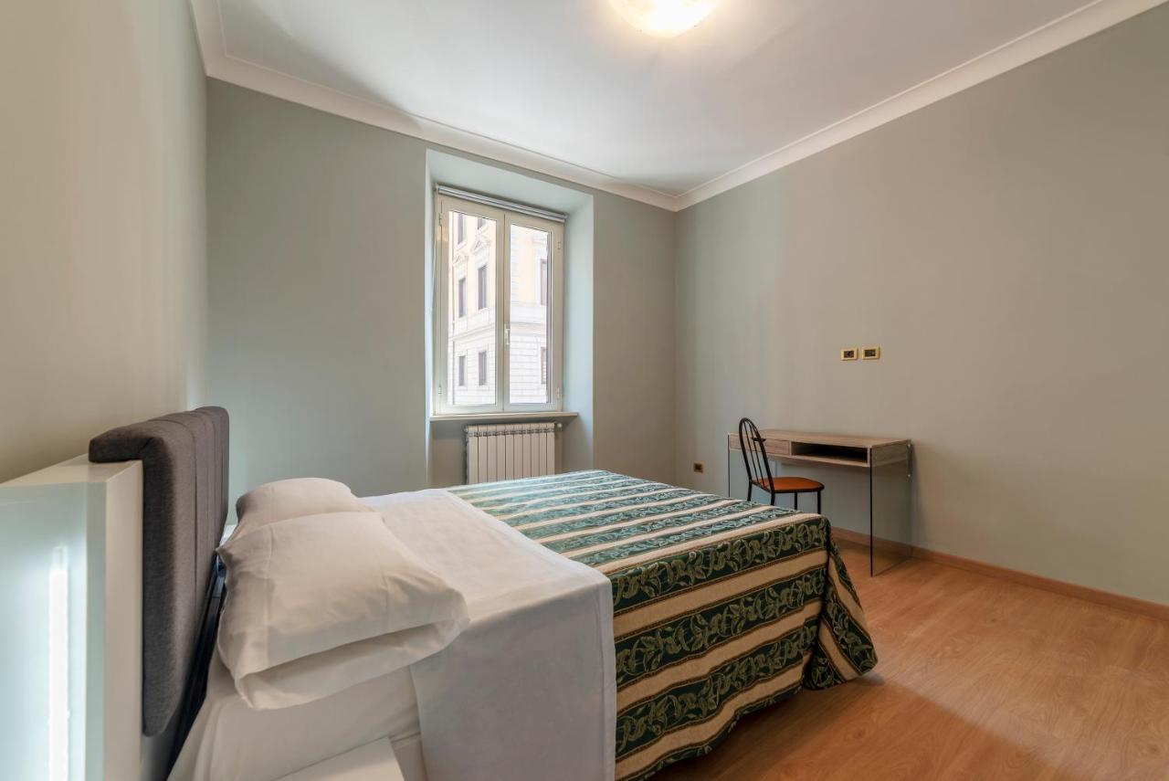 روما Termini Station Elegant And Roomy Apartment المظهر الخارجي الصورة