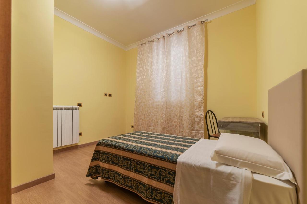 روما Termini Station Elegant And Roomy Apartment المظهر الخارجي الصورة
