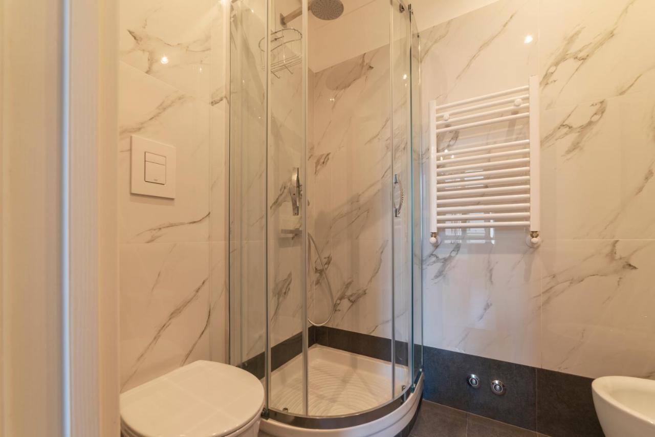 روما Termini Station Elegant And Roomy Apartment المظهر الخارجي الصورة